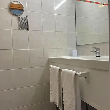 Golf Hotel